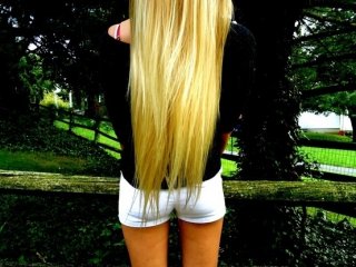 프로필 사진 karlawett