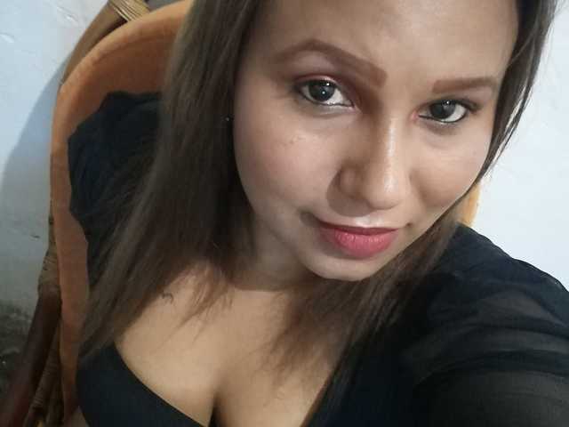 프로필 사진 karlawett
