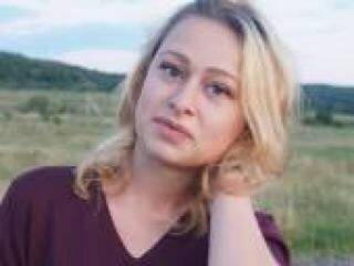 에로틱 한 영상 채팅 karmelli