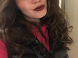 에로틱 한 영상 채팅 karmelllita