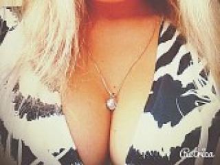 에로틱 한 영상 채팅 karolina025