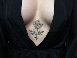 에로틱 한 영상 채팅 karolynlewy