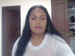 에로틱 한 영상 채팅 kasandrasmit1