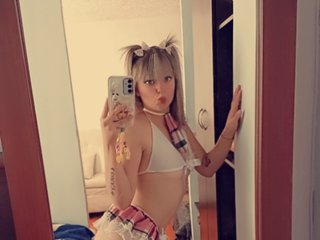 에로틱 한 영상 채팅 katalinalxx