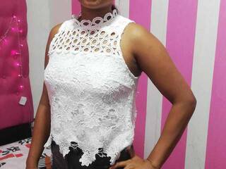 에로틱 한 영상 채팅 KathyaBron