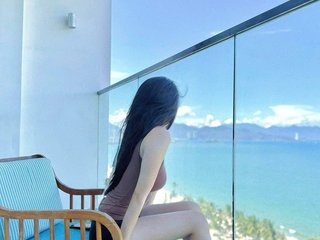 에로틱 한 영상 채팅 KathyNguyen