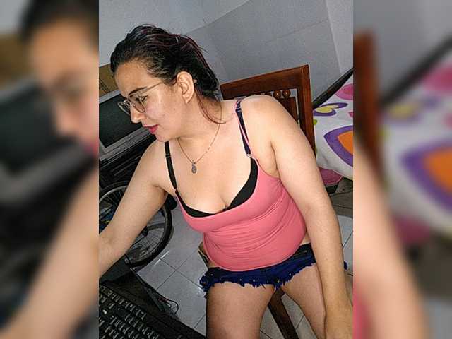 방송 스크린 샷 Katiaa