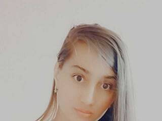 에로틱 한 영상 채팅 katie-adamss