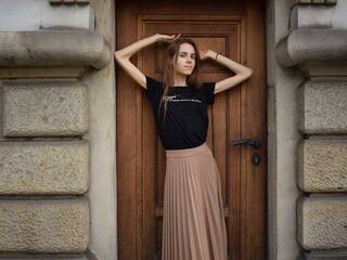 에로틱 한 영상 채팅 KatrisseGlam