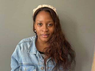 에로틱 한 영상 채팅 Keidy-Smithh