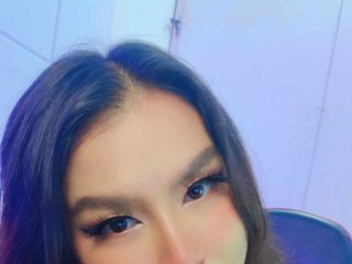 에로틱 한 영상 채팅 KeikoAnne