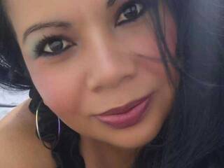 에로틱 한 영상 채팅 Keilly-Rosse