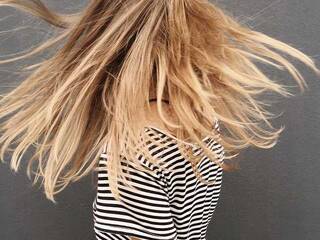 에로틱 한 영상 채팅 KellyWhitee