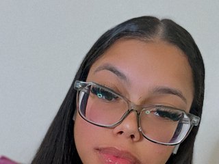 에로틱 한 영상 채팅 Kelx0