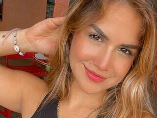 에로틱 한 영상 채팅 KemilF