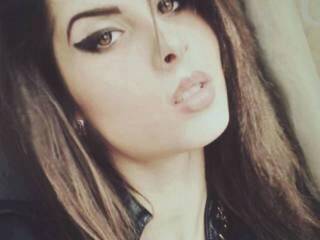 에로틱 한 영상 채팅 kemla