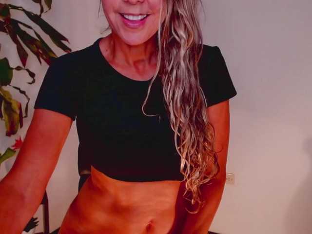 방송 스크린 샷 KendraCole