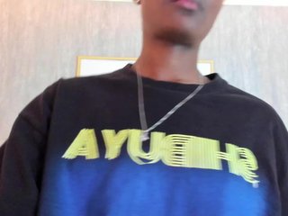 에로틱 한 영상 채팅 kenya-stone