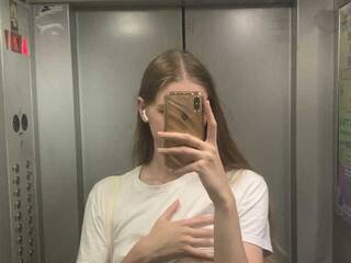 에로틱 한 영상 채팅 Ketttya