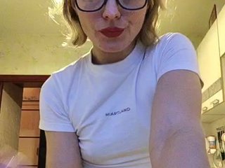 에로틱 한 영상 채팅 Kettyoff