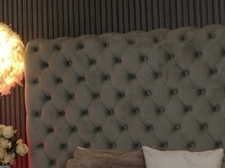 에로틱 한 영상 채팅 KeylaBlair