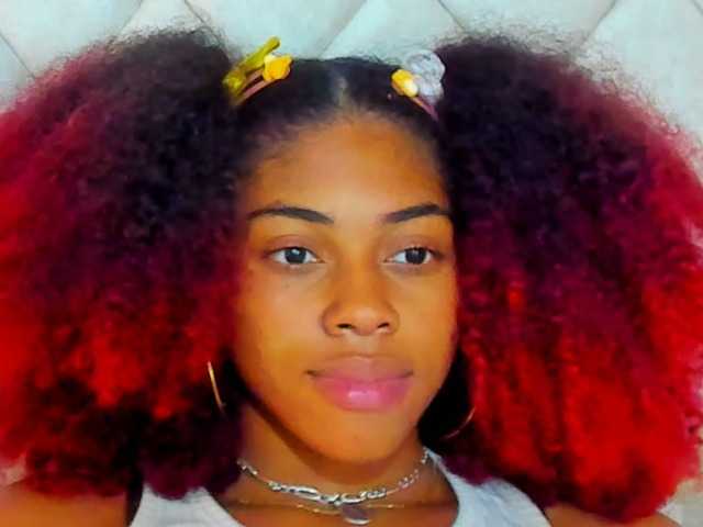 방송 스크린 샷 KhloeVega