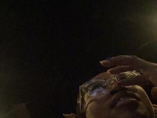 에로틱 한 영상 채팅 Kiarichikito