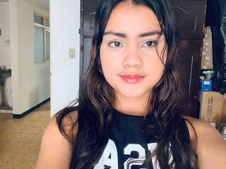 에로틱 한 영상 채팅 KIITTY-1