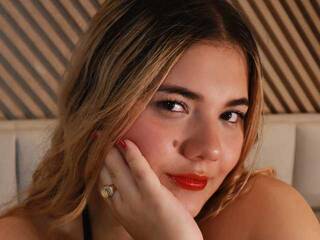 에로틱 한 영상 채팅 kiky-mei