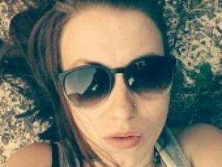 에로틱 한 영상 채팅 kimdaniels