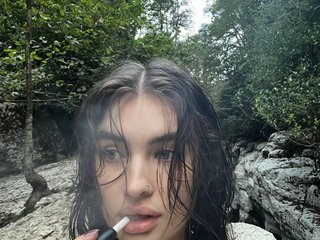 에로틱 한 영상 채팅 KimHalls