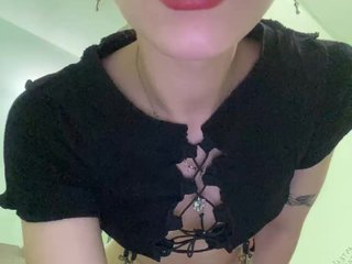 에로틱 한 영상 채팅 KiraSaud69