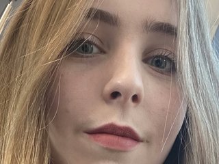 에로틱 한 영상 채팅 Kirmidy