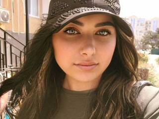 에로틱 한 영상 채팅 Kissa97