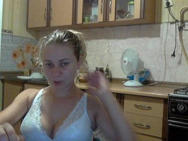 방송 스크린 샷 KittenLedy