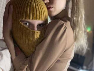 에로틱 한 영상 채팅 Kittensa