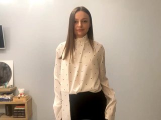 에로틱 한 영상 채팅 KittieRusu