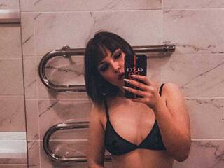 에로틱 한 영상 채팅 KittyGlow