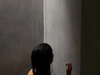 에로틱 한 영상 채팅 KittySexlooly