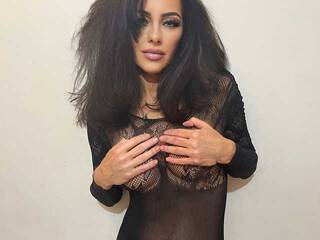 에로틱 한 영상 채팅 Kleopatra84