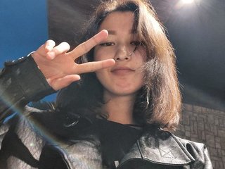 에로틱 한 영상 채팅 Blodpeach