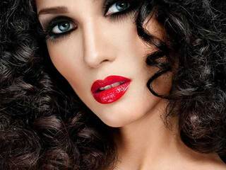 에로틱 한 영상 채팅 Koldunja11