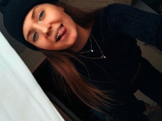 에로틱 한 영상 채팅 KotiMrrr