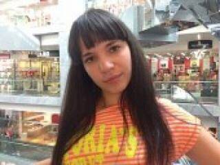 에로틱 한 영상 채팅 kourtney