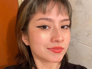 에로틱 한 영상 채팅 krissthengrace