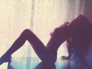 에로틱 한 영상 채팅 Krisstina777