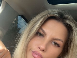 에로틱 한 영상 채팅 KristalJessika