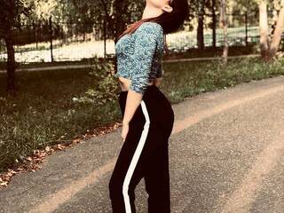 에로틱 한 영상 채팅 Kristi-13