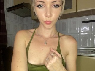 에로틱 한 영상 채팅 Kristinochka0316