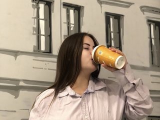 에로틱 한 영상 채팅 Kristinka7777